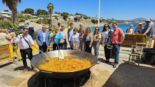 Europe Day Giant Paella - Marco Bittner